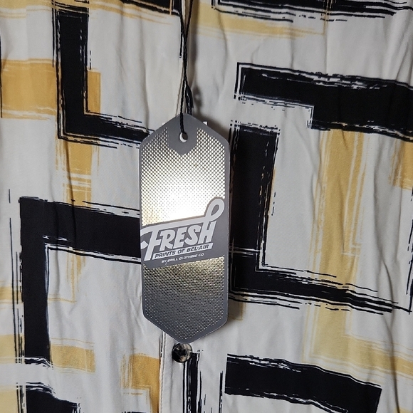 Fresh Black and Tan Casual Button Down Shirt with Geometric Pattern - Picture 3 of 7